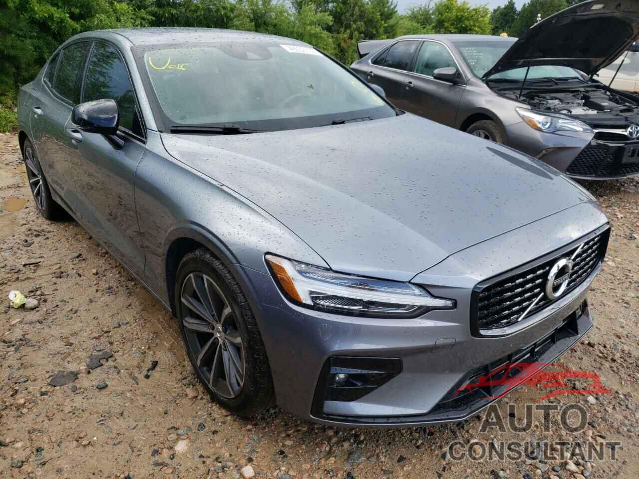 VOLVO S60 2021 - 7JR102FZ4MG118556