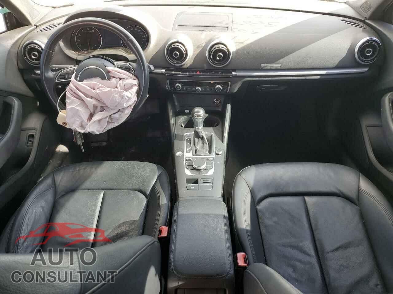 AUDI A3 2016 - WAUA7GFF8G1114592
