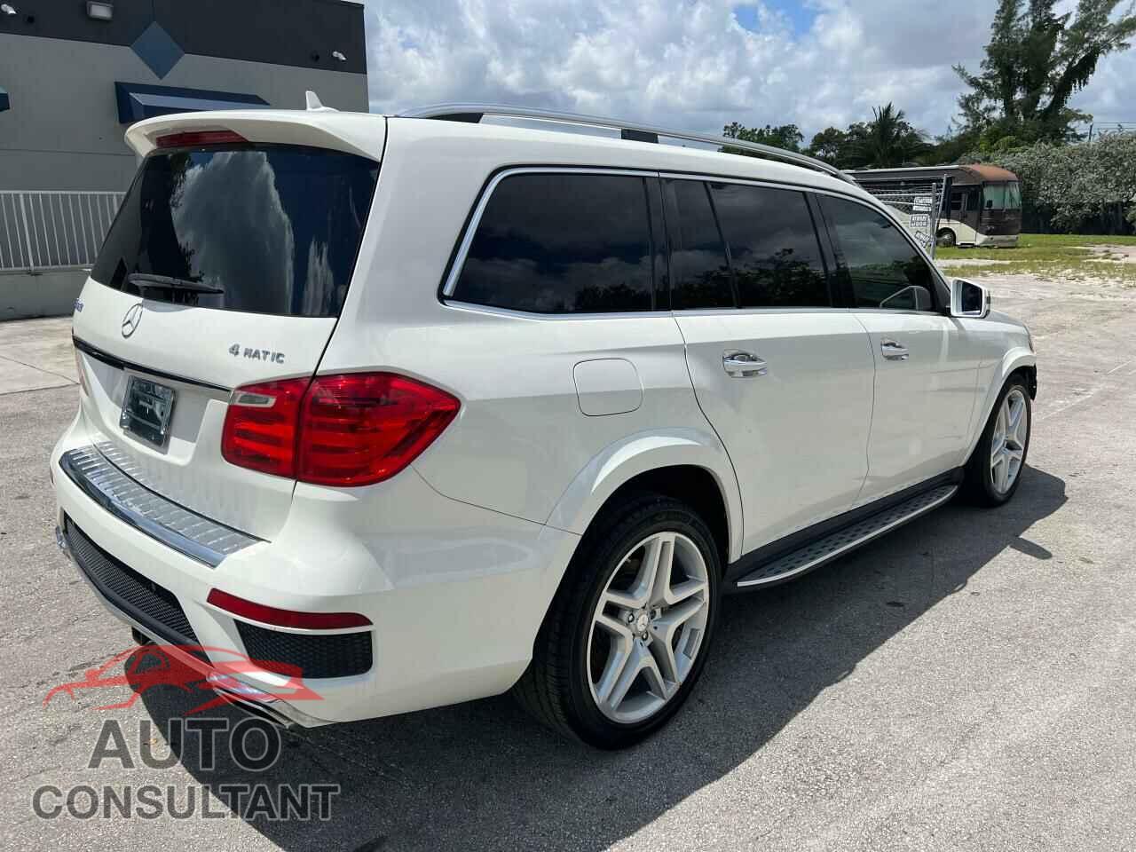 MERCEDES-BENZ GL-CLASS 2015 - 4JGDF7DE1FA498951