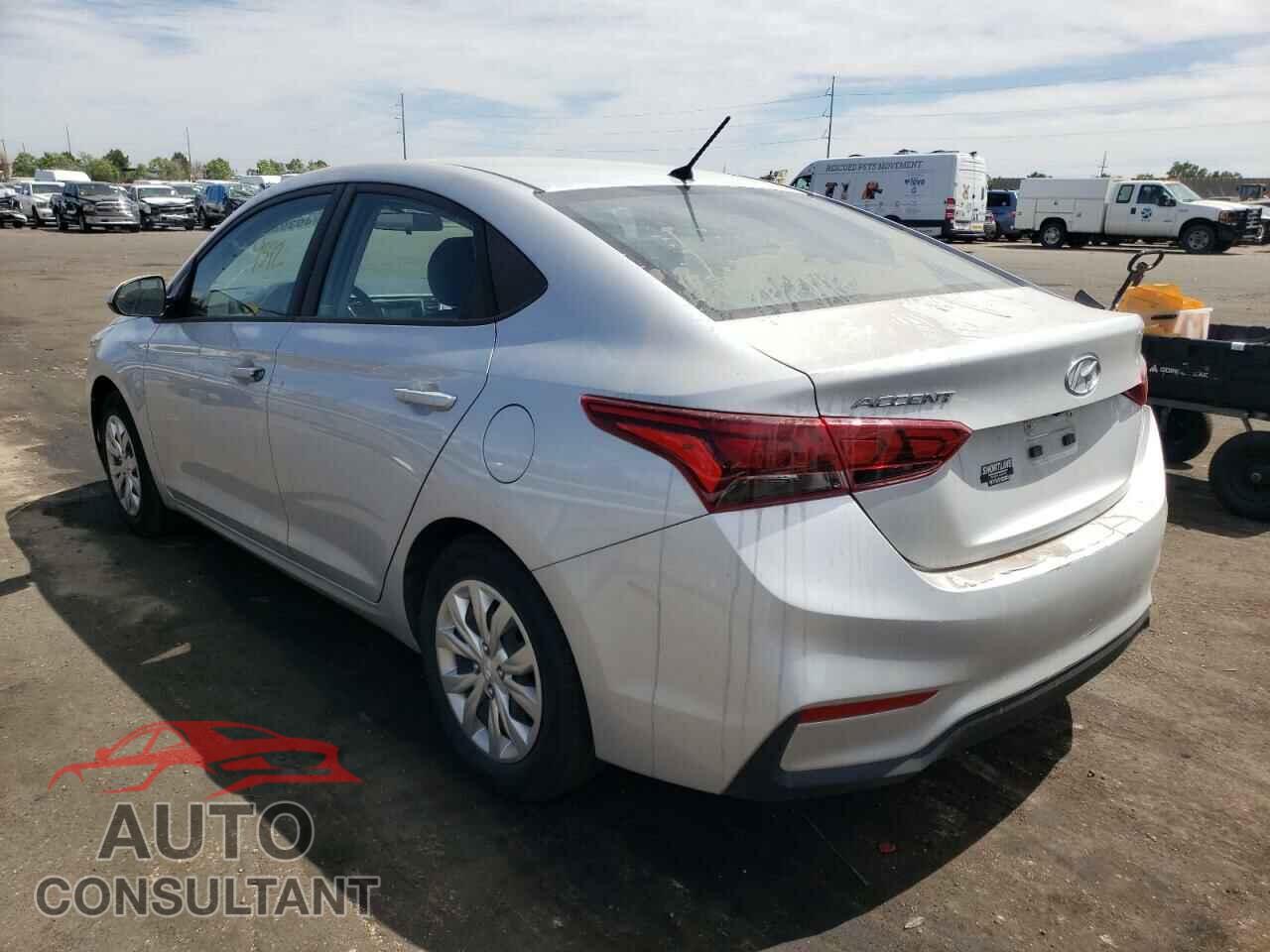 HYUNDAI ACCENT 2018 - 3KPC24A37JE011318
