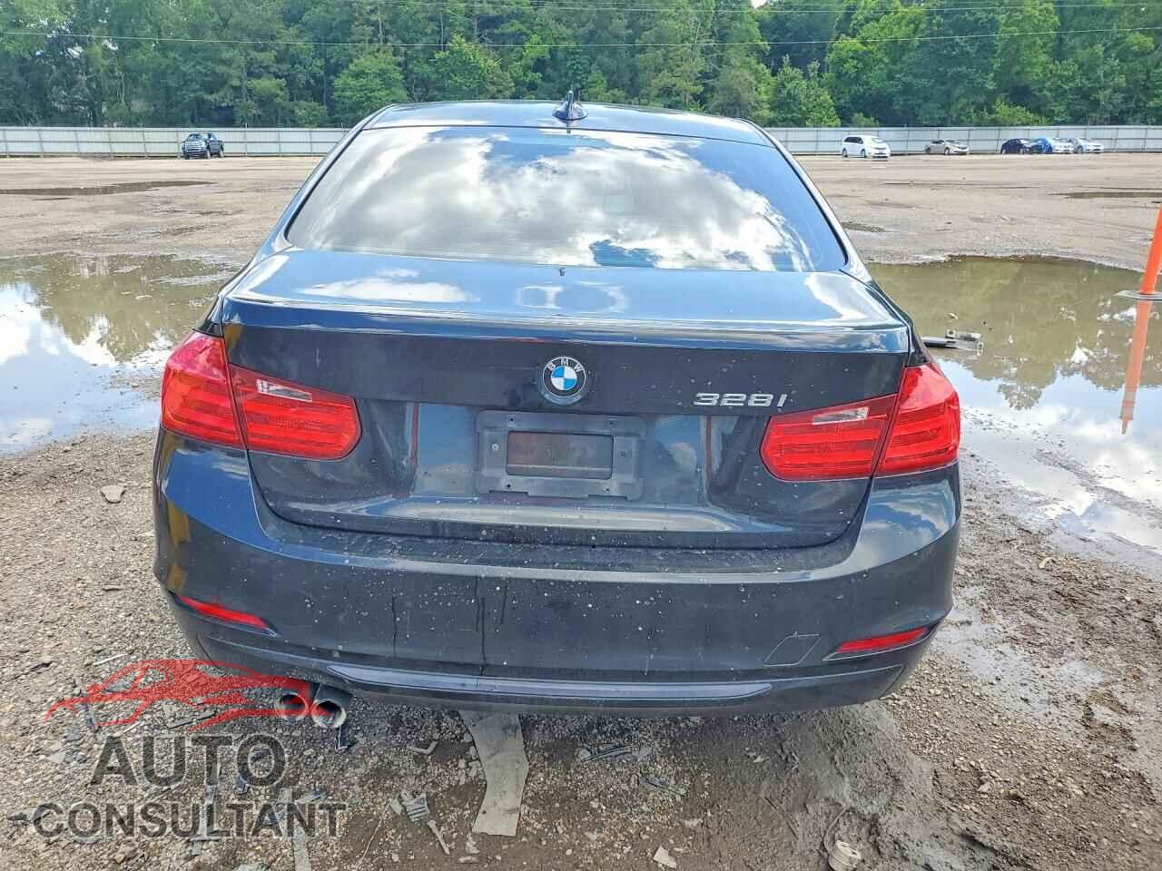 BMW 3 SERIES 2013 - WBA3A5C51DF356875