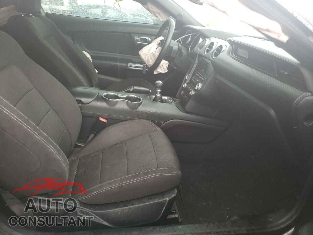 FORD MUSTANG 2017 - 1FA6P8AM7H5217829