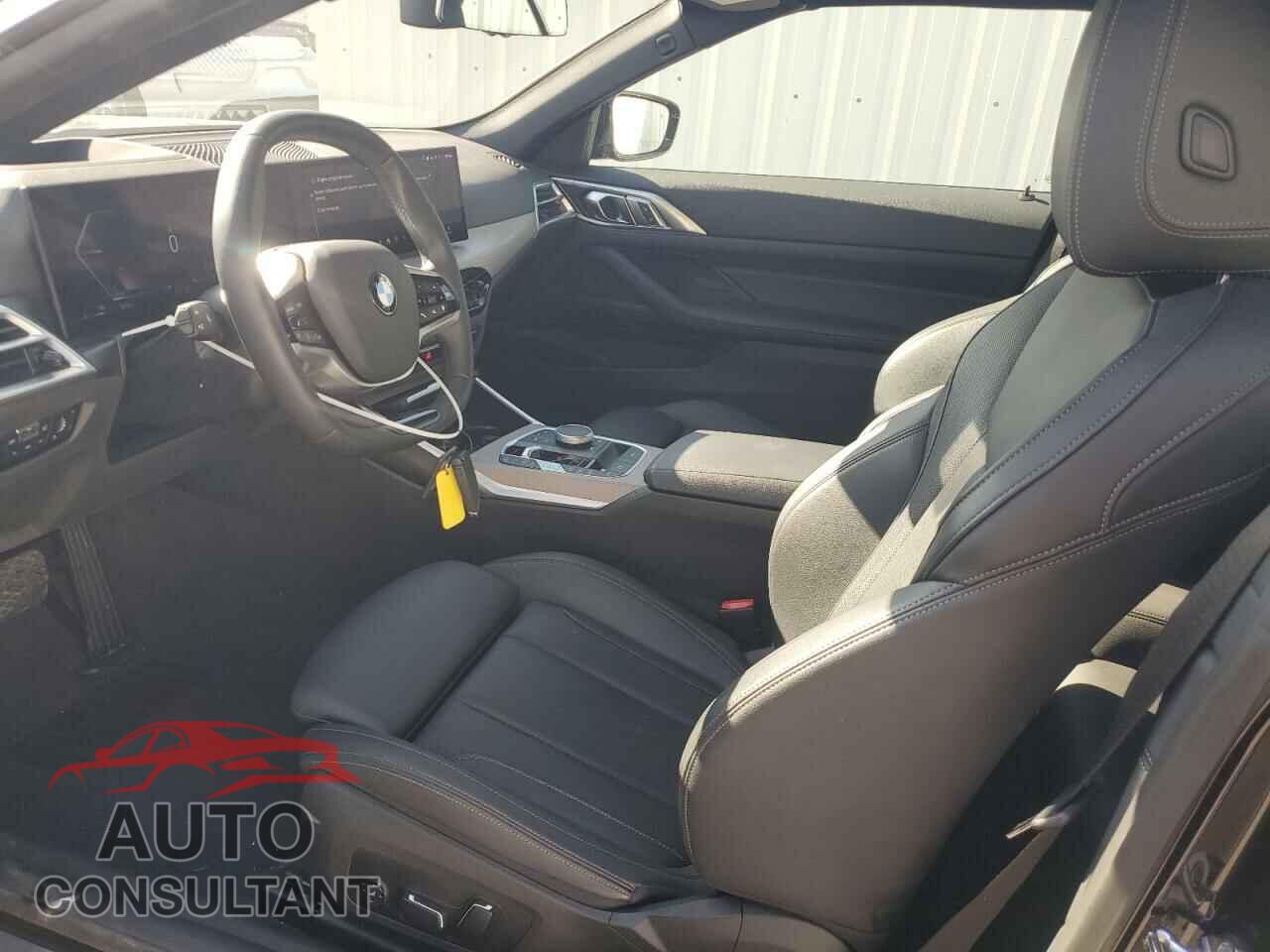 BMW 4 SERIES 2025 - WBA33DB01SCT24596