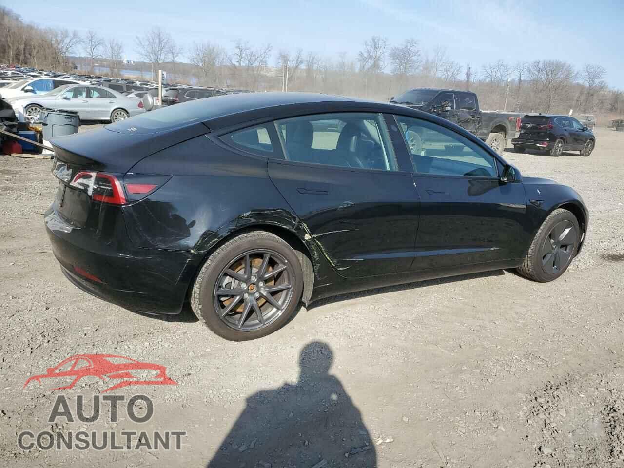 TESLA MODEL 3 2023 - 5YJ3E1EA3PF670787