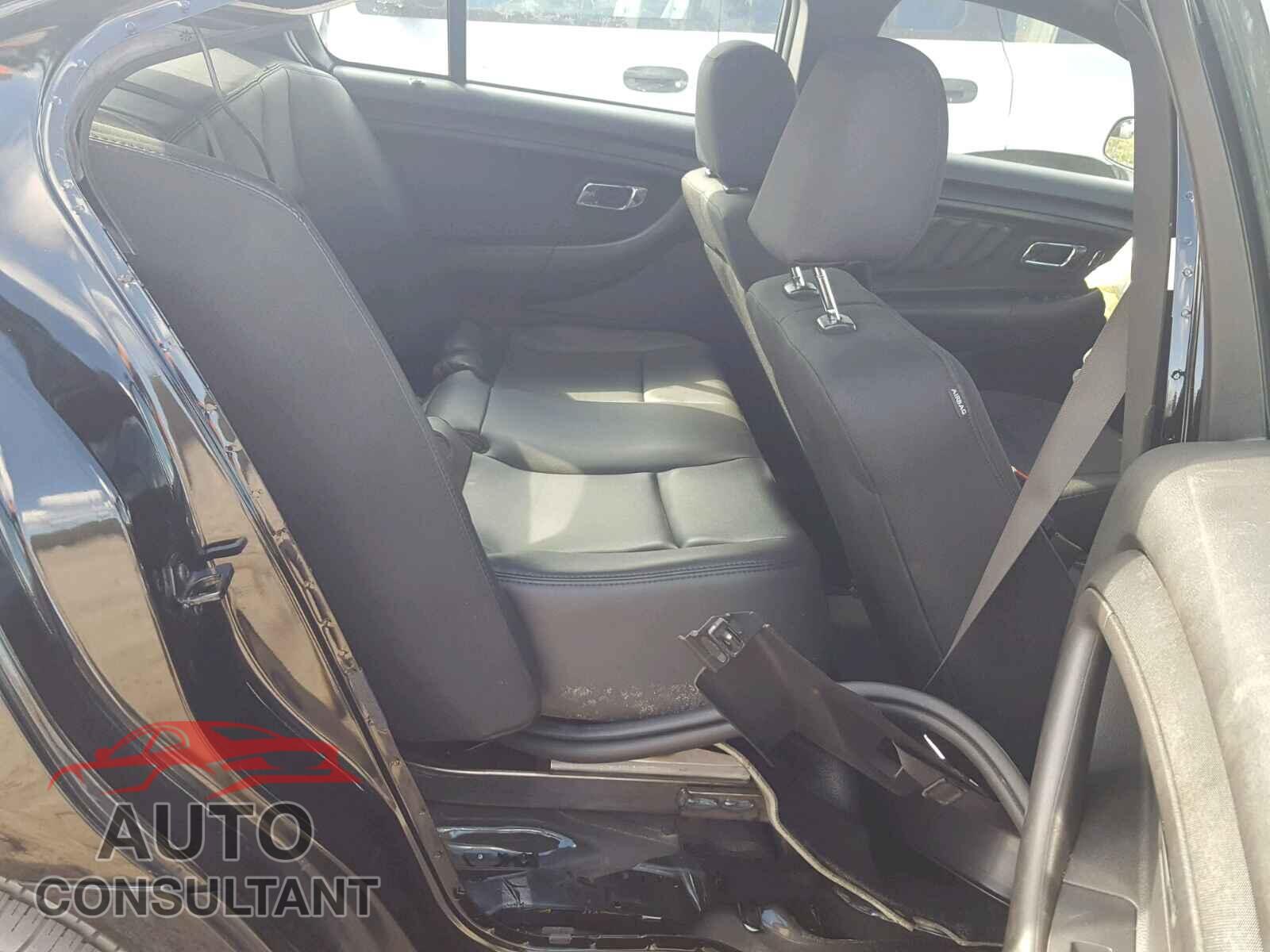 FORD TAURUS 2015 - 1FAHP2MK9FG162026