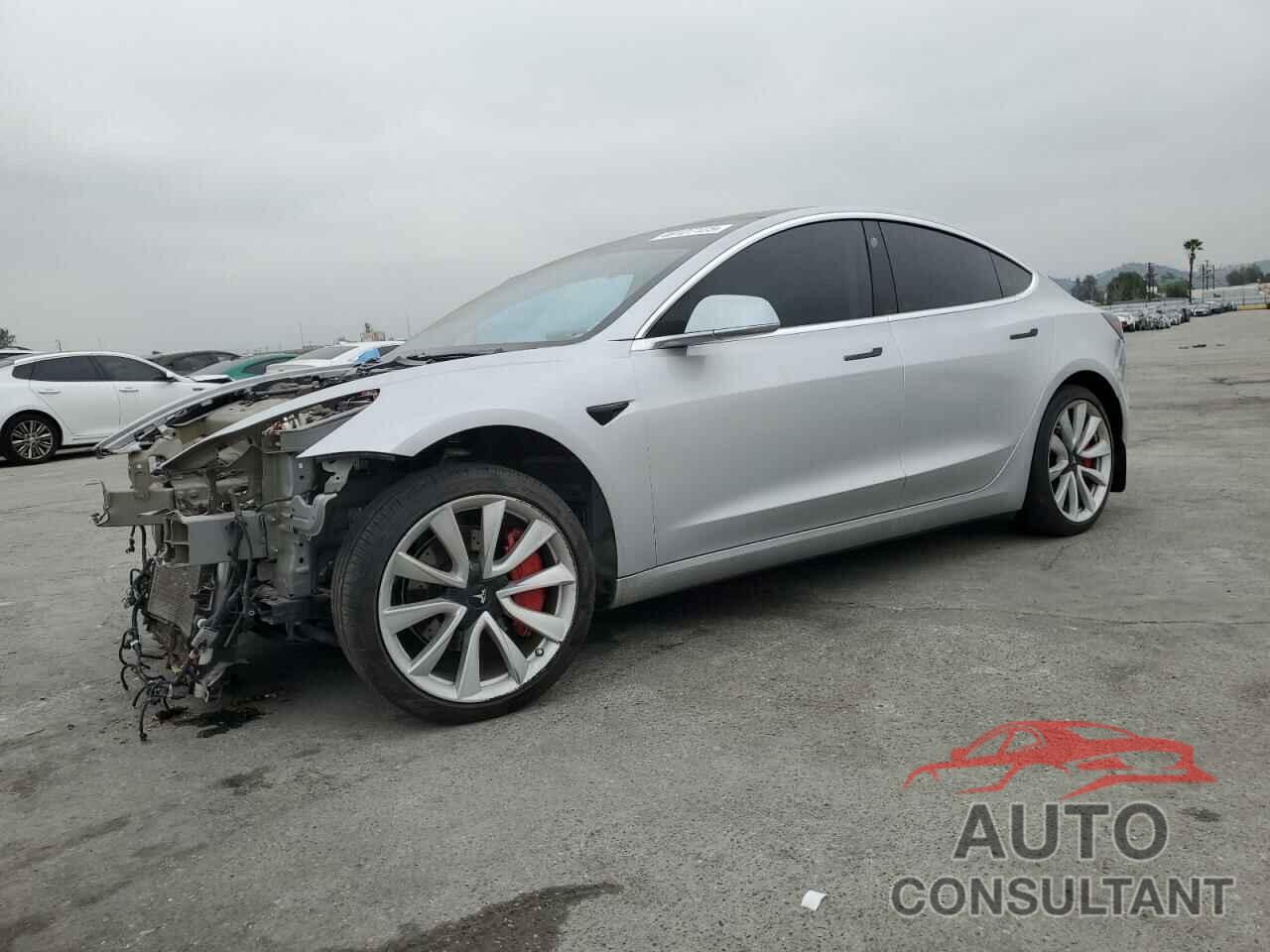 TESLA MODEL 3 2018 - 5YJ3E1EA8JF007870
