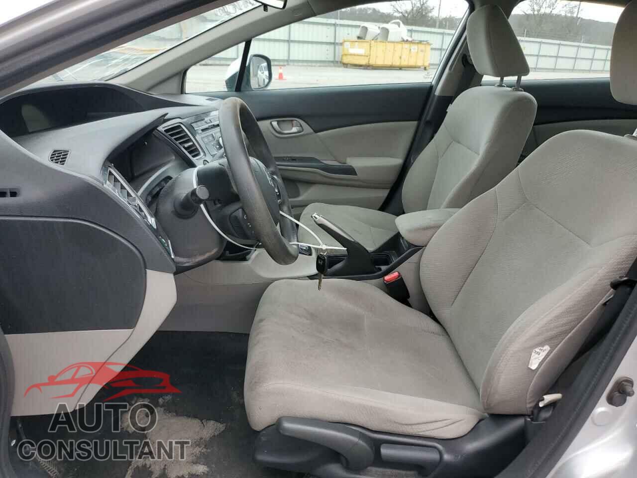 HONDA CIVIC 2013 - 19XFB2F59DE072945