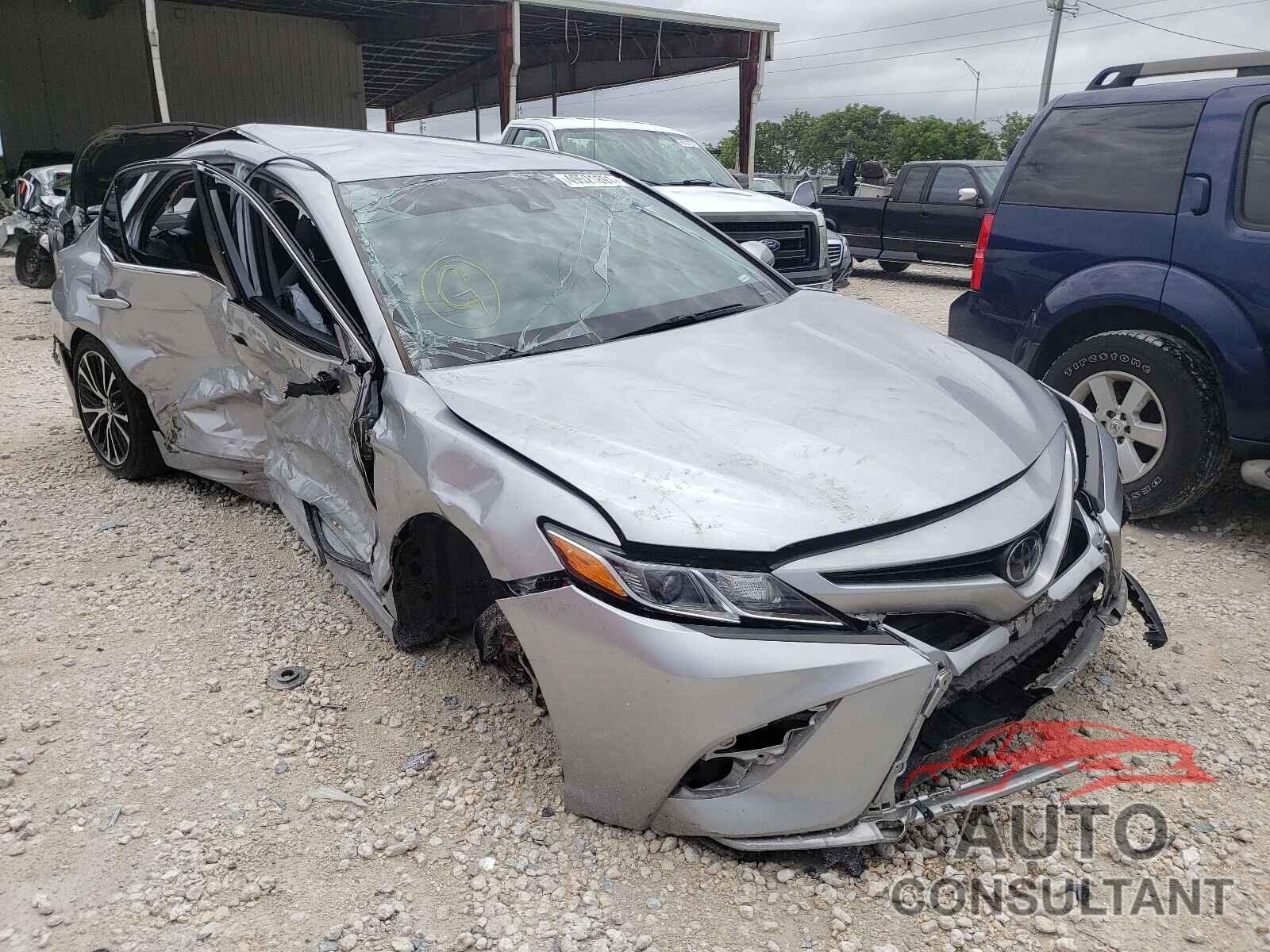 TOYOTA CAMRY 2019 - 4T1B11HK7KU200687