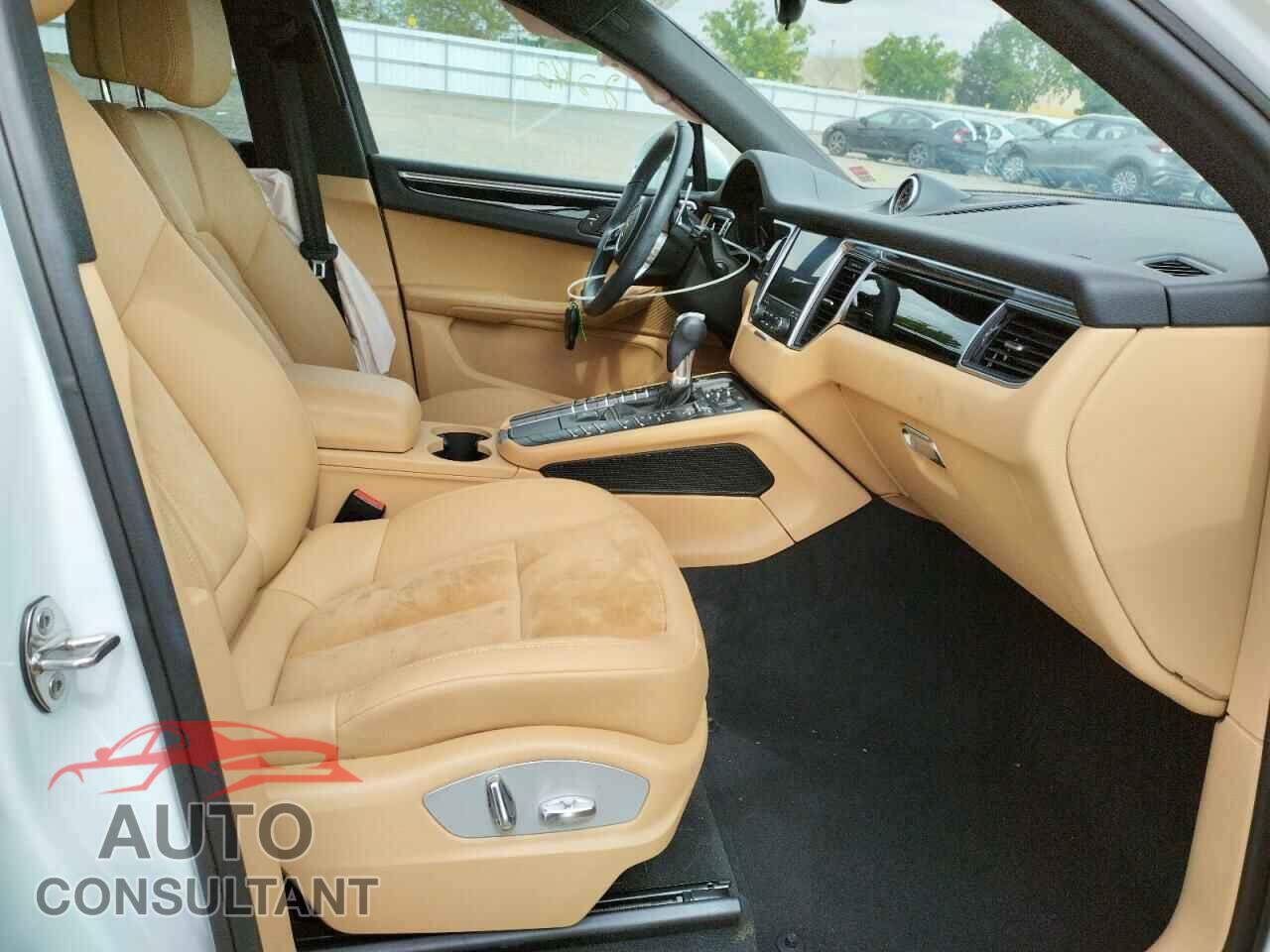 PORSCHE MACAN 2018 - WP1AA2A57JLB03566