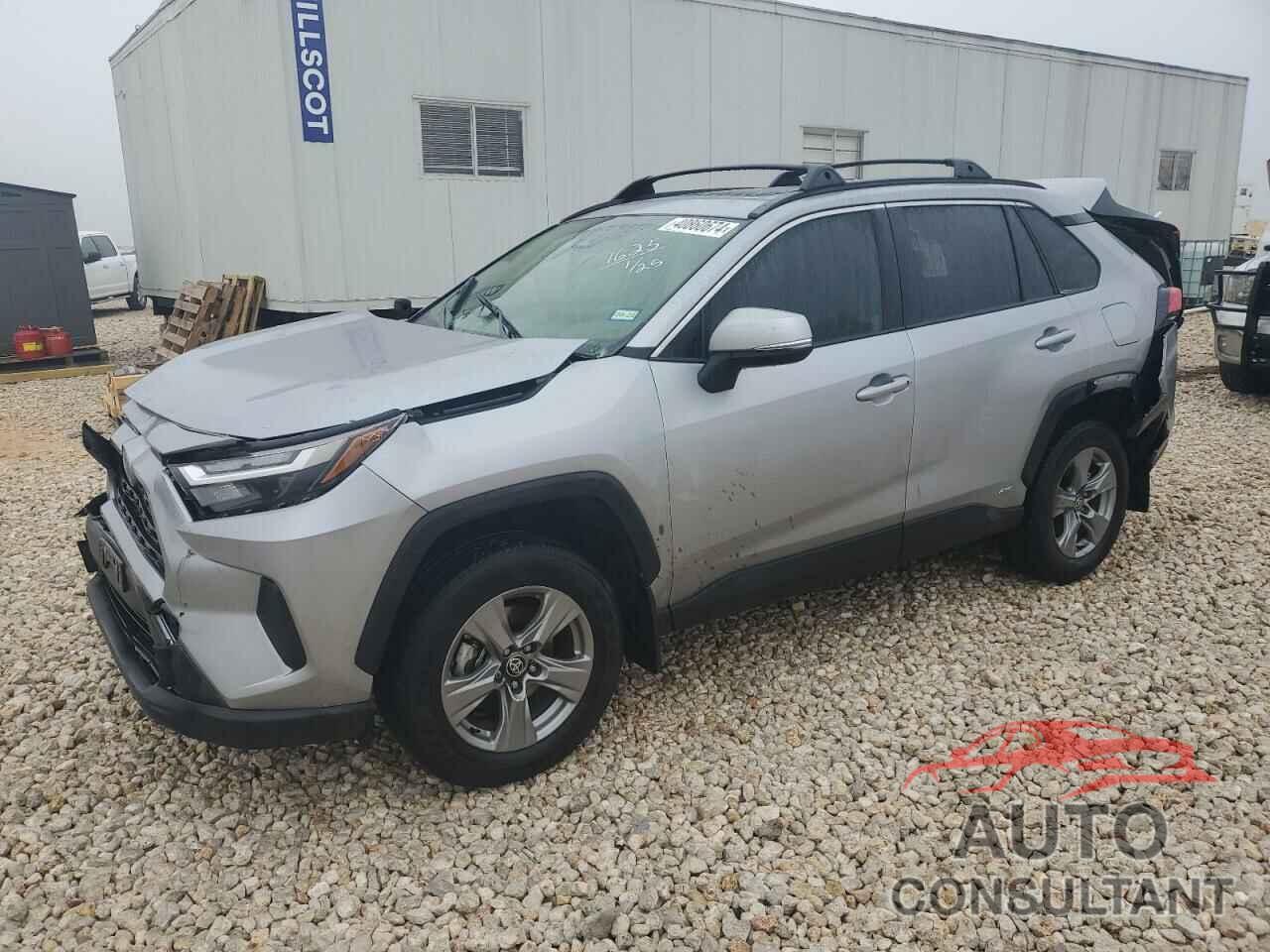 TOYOTA RAV4 2023 - JTMRWRFV4PD196119