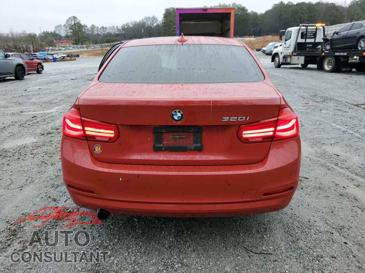 BMW 3 SERIES 2016 - WBA8E1G53GNU10751