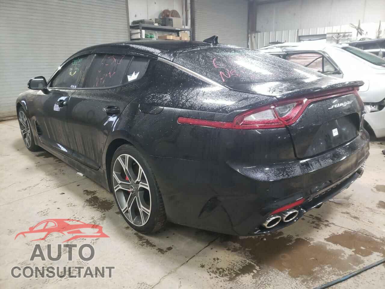 KIA STINGER 2018 - KNAE55LC3J6033757