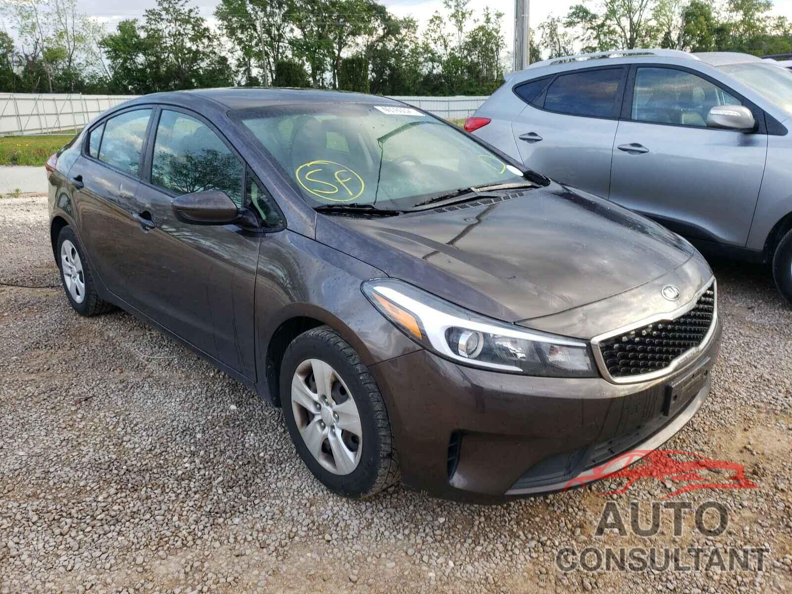 KIA FORTE 2017 - 3KPFK4A74HE047607