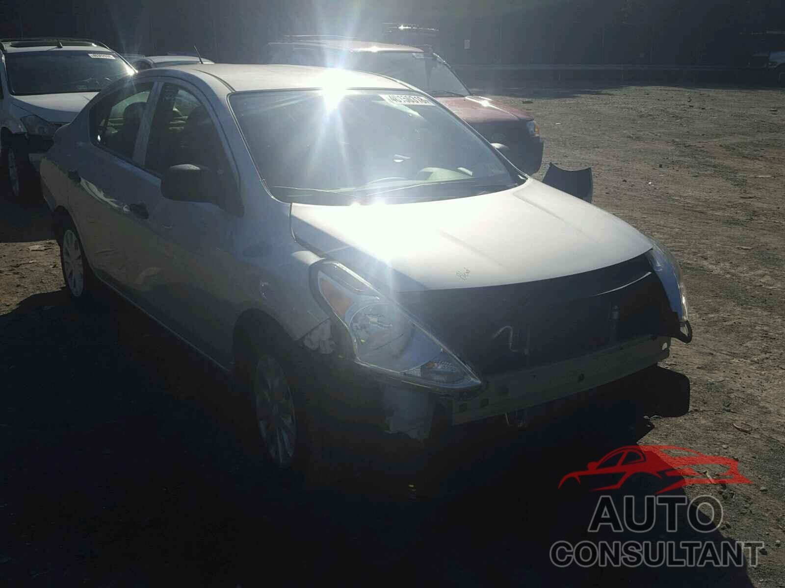 NISSAN VERSA 2015 - 3N1CN7AP5FL919462