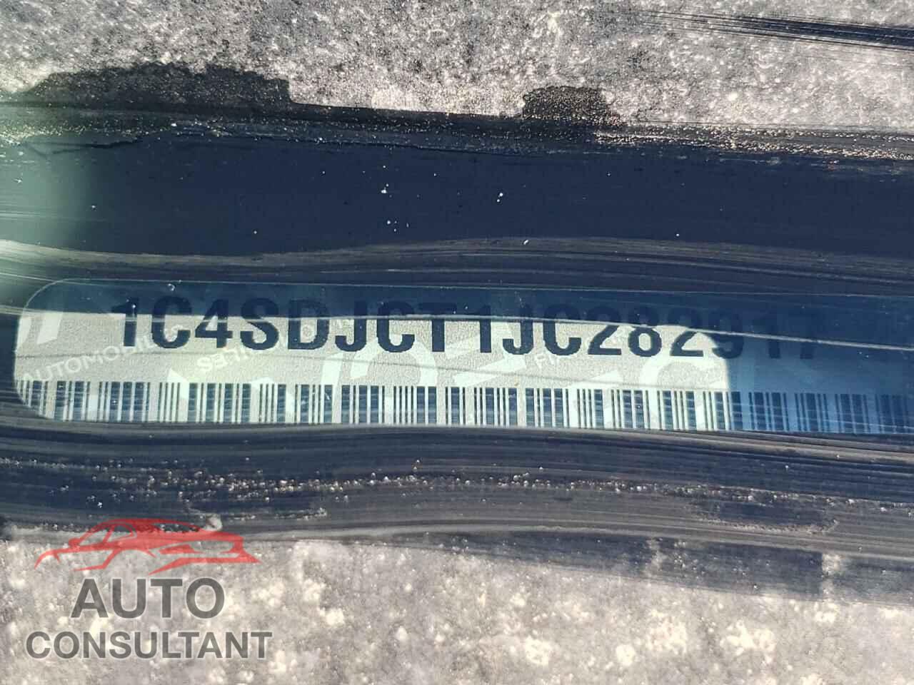 DODGE DURANGO 2018 - 1C4SDJCT1JC282917