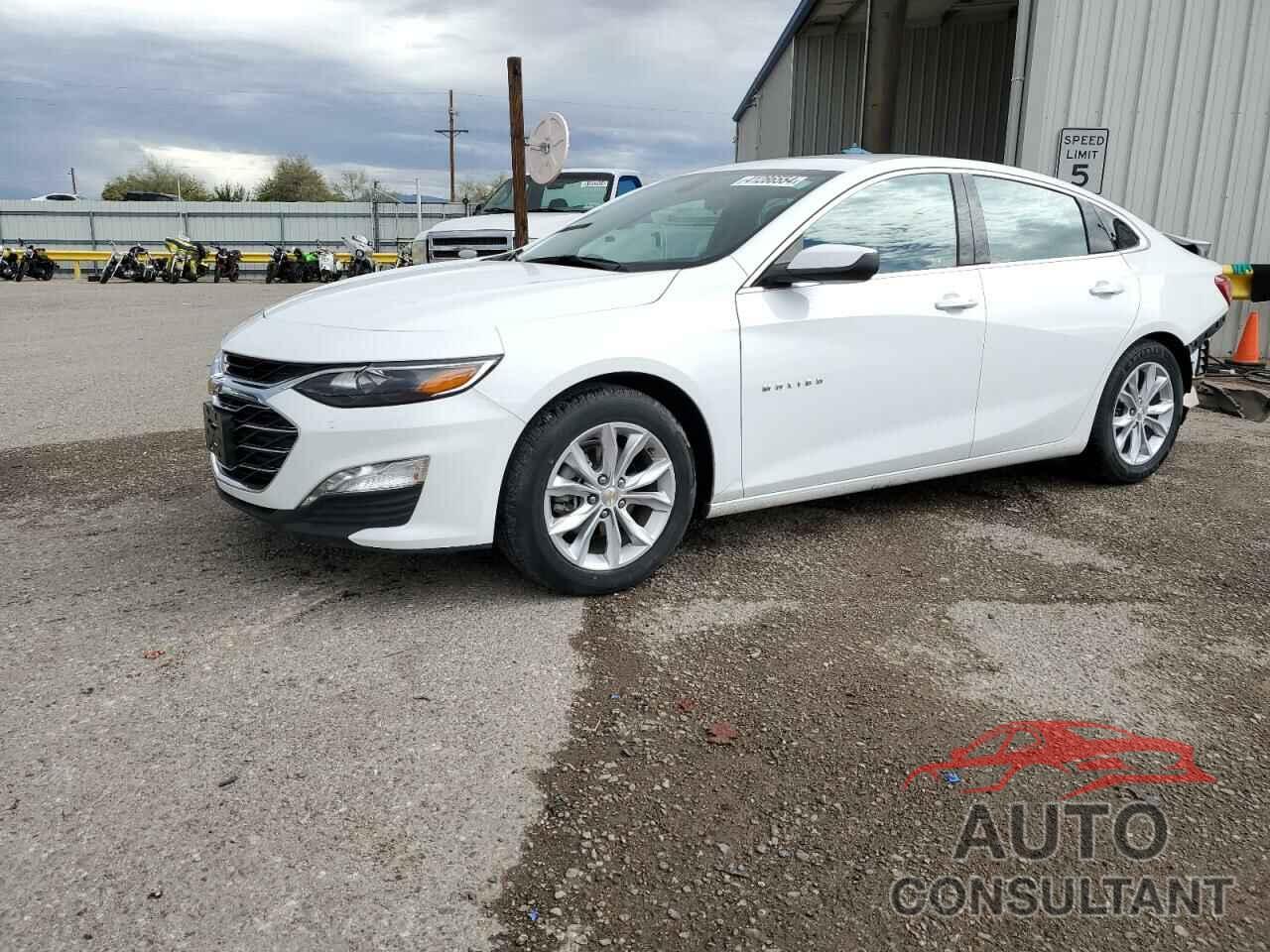 CHEVROLET MALIBU 2022 - 1G1ZD5ST0NF184613