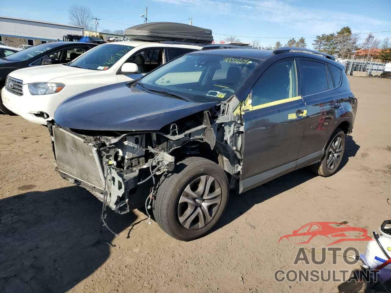 TOYOTA RAV4 2017 - JTMBFREV6HJ706525