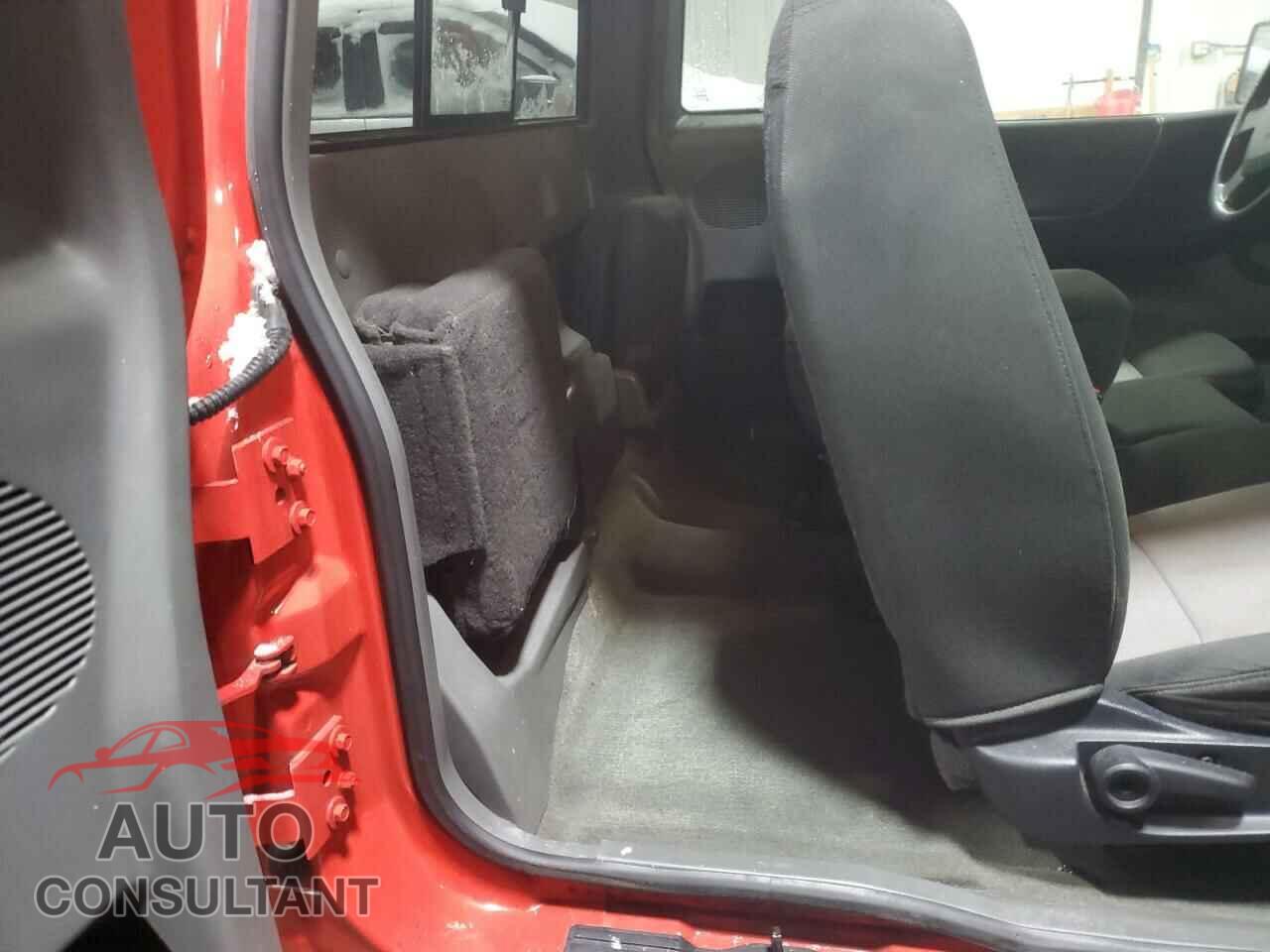 FORD RANGER 2011 - 1FTLR4FE6BPB04399