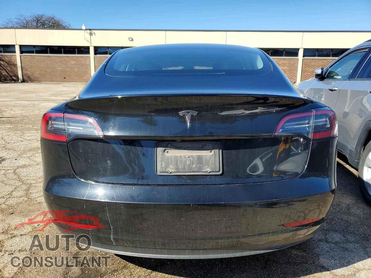 TESLA MODEL 3 2022 - 5YJ3E1EA0NF304864