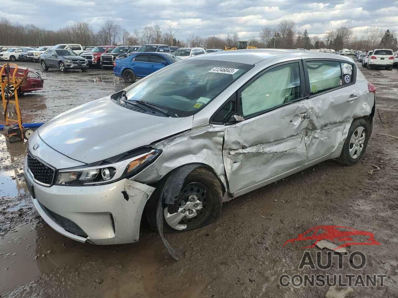 KIA FORTE 2017 - KNAFK5A86H5678446