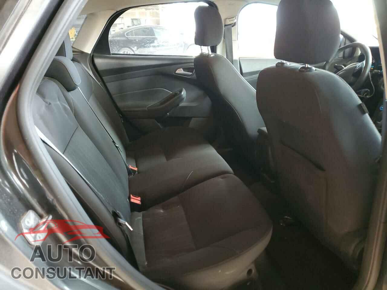 FORD FOCUS 2016 - 1FADP3K29GL395856