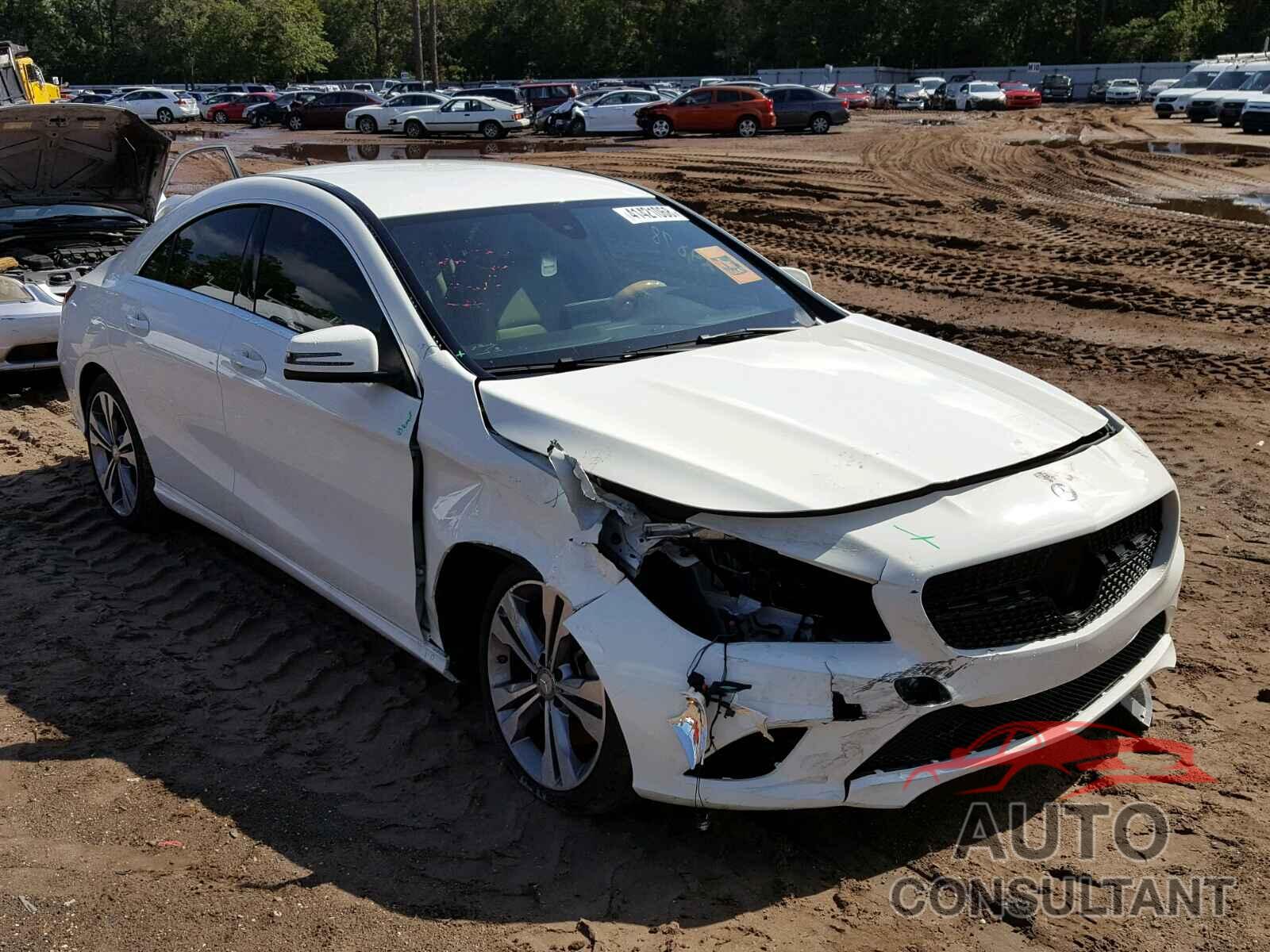 MERCEDES-BENZ CLA 250 2016 - WDDSJ4EB2GN388312