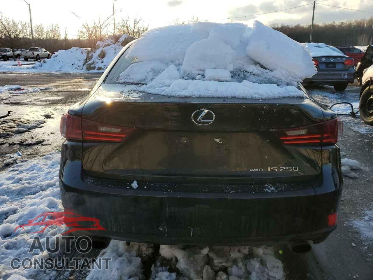 LEXUS IS 2014 - JTHCF1D22E5013239