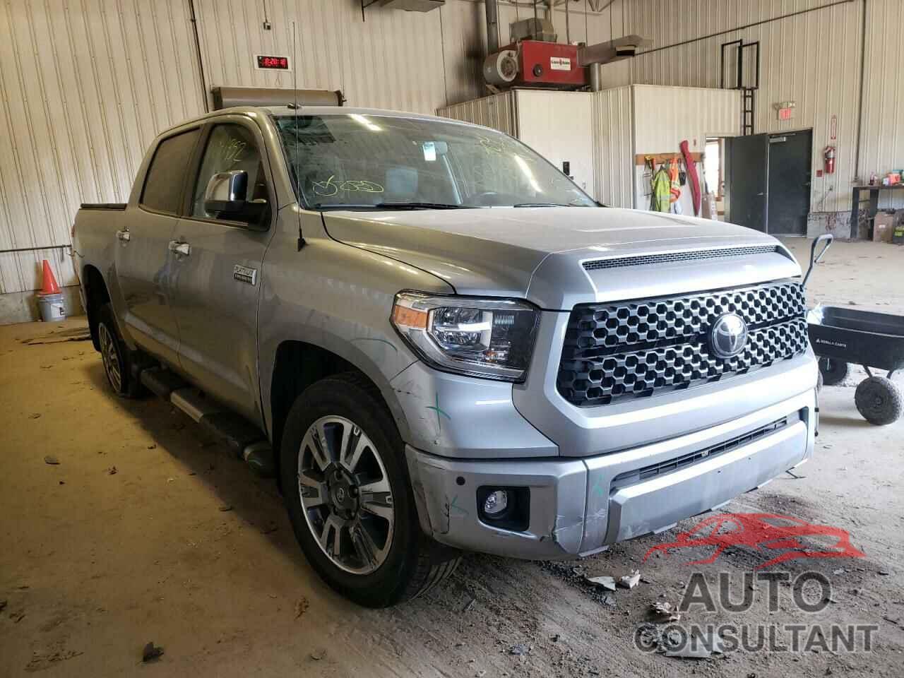 TOYOTA TUNDRA 2019 - 5TFAY5F19KX819125