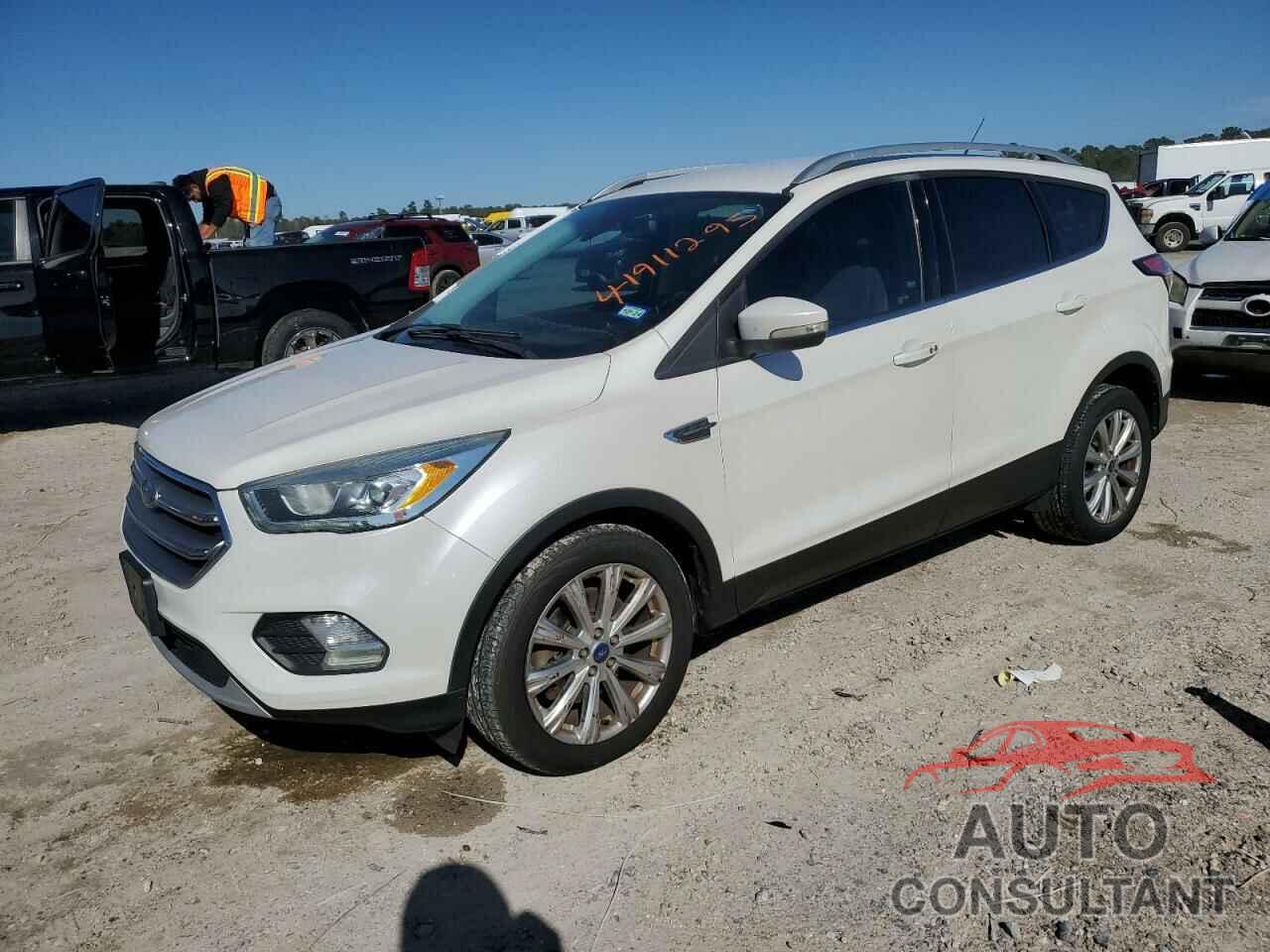 FORD ESCAPE 2017 - 1FMCU0J97HUC55968