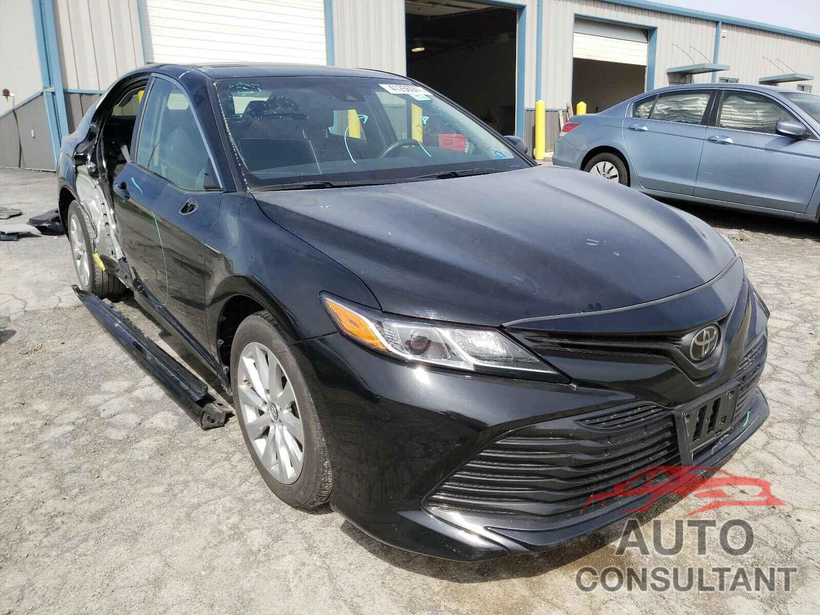 TOYOTA CAMRY 2018 - JTNB11HK3J3047620