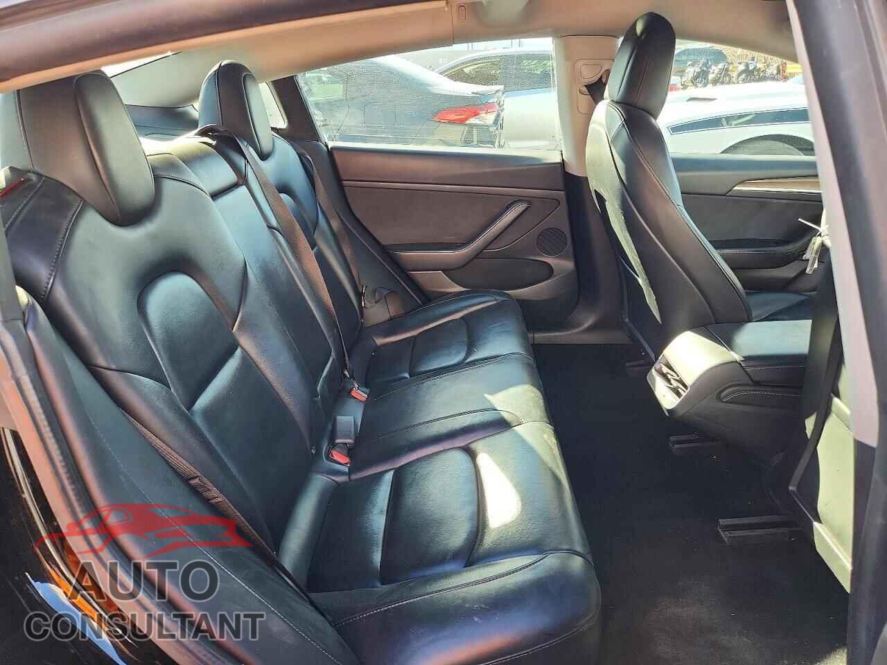 TESLA MODEL 3 2022 - 5YJ3E1EAXNF184829