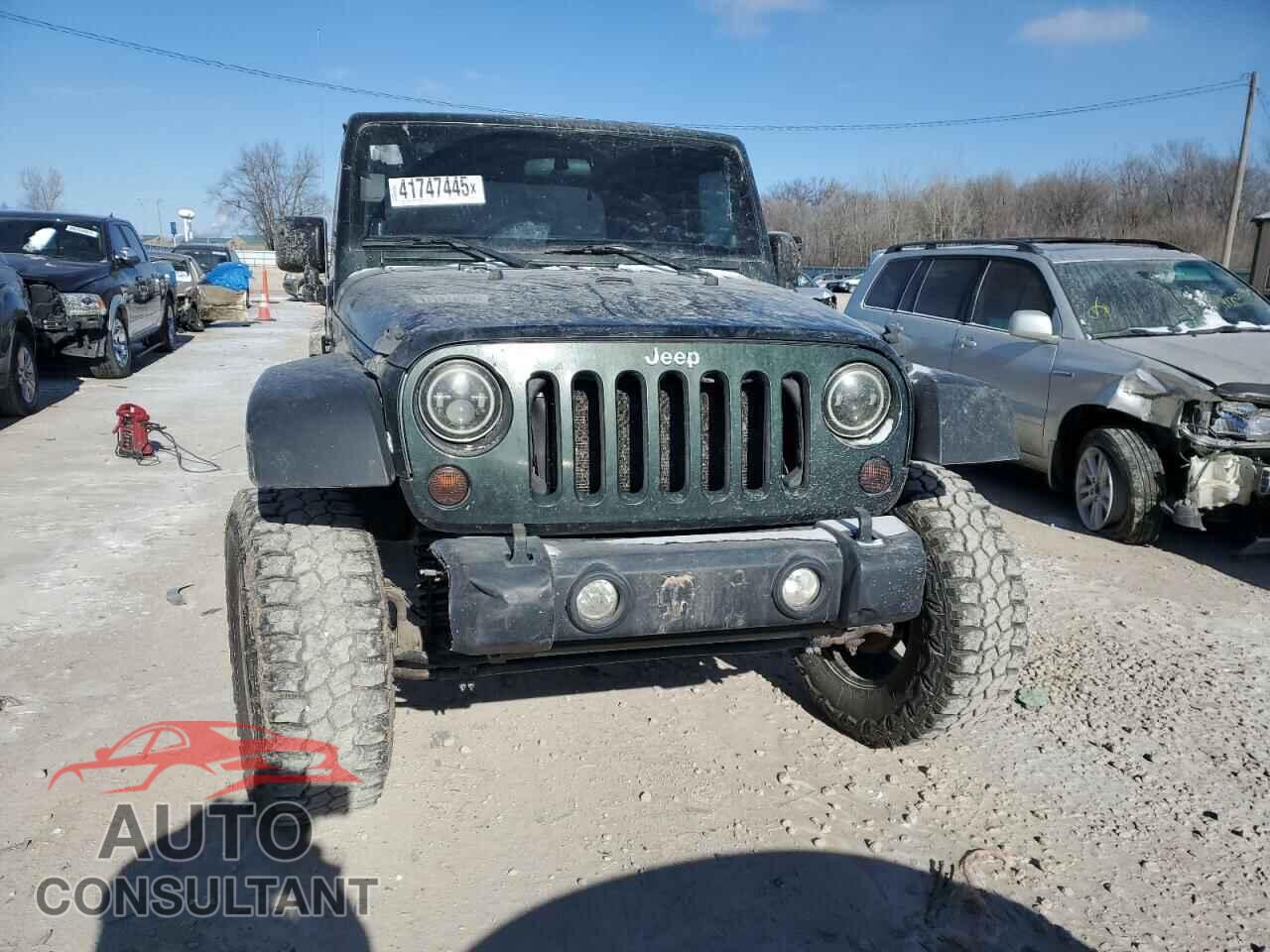 JEEP WRANGLER 2011 - 1J4AA2D14BL538311