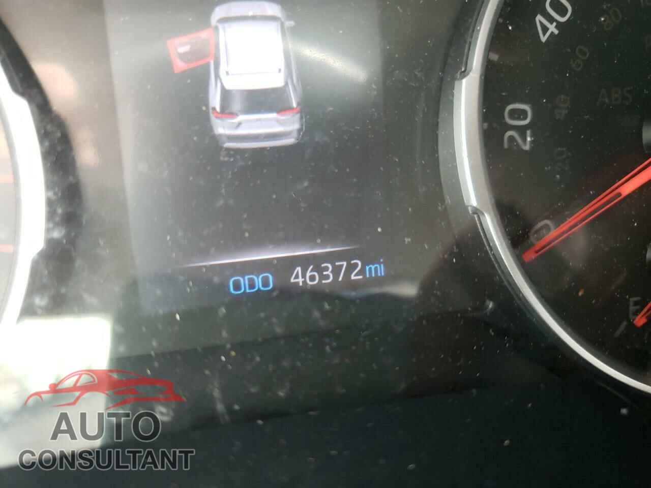TOYOTA RAV4 2019 - JTMP1RFV8KD012797