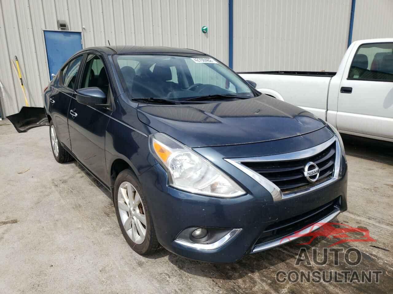 NISSAN VERSA 2017 - 3N1CN7APXHL828271