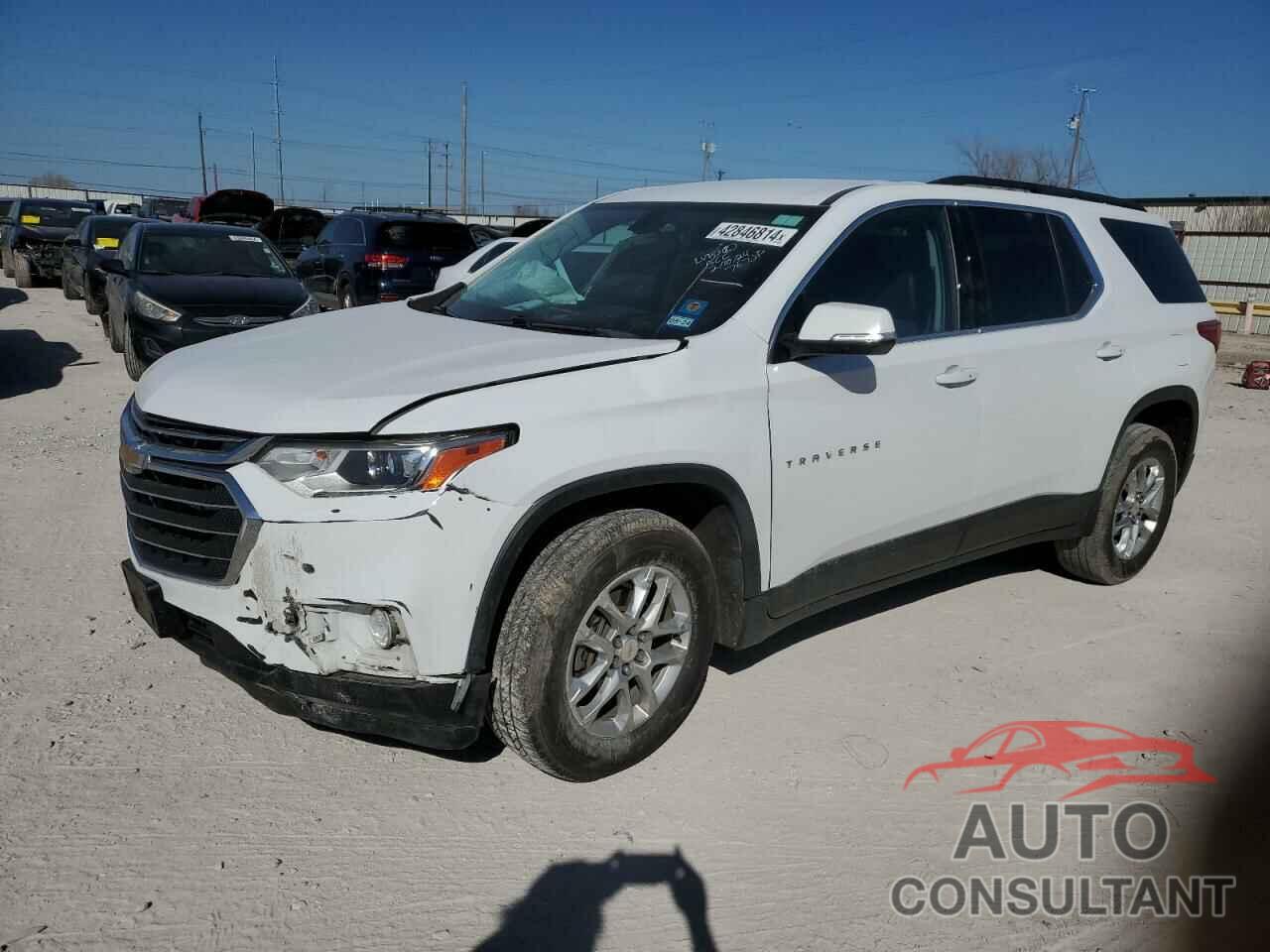 CHEVROLET TRAVERSE 2019 - 1GNERHKW3KJ264815