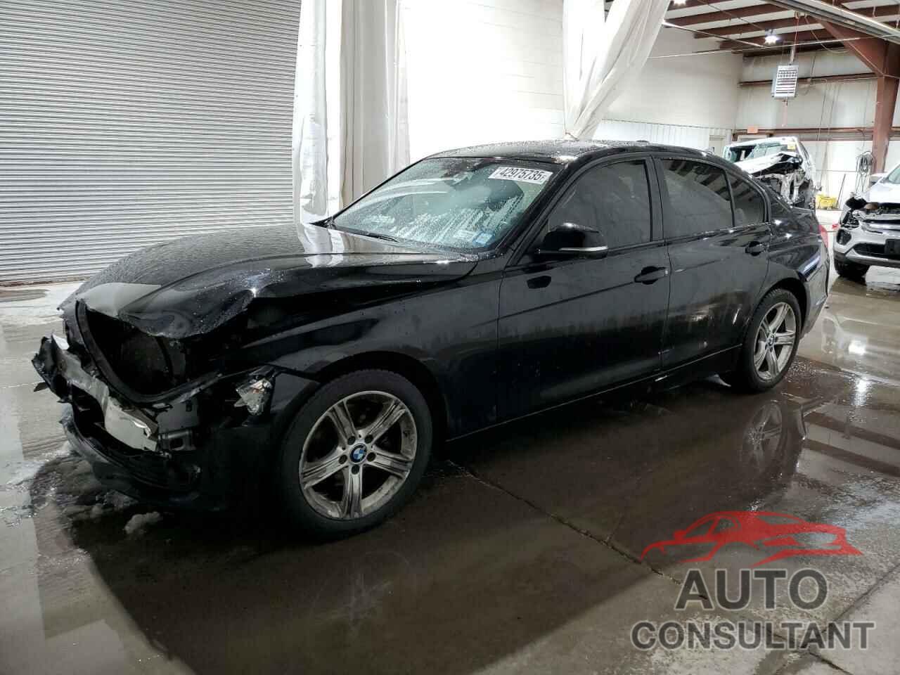 BMW 3 SERIES 2014 - WBA3B1C56EK131432
