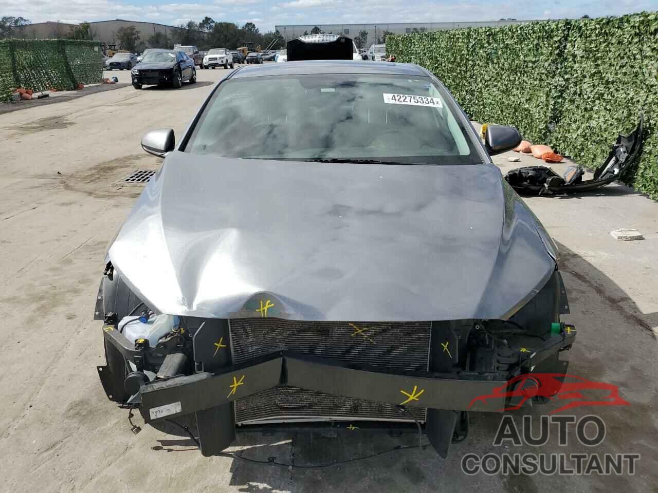 HYUNDAI ELANTRA 2018 - 5NPD84LF5JH259993