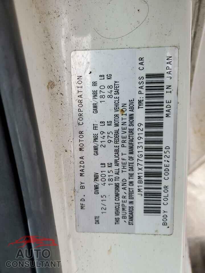 MAZDA 3 2016 - JM1BM1X77G1319129