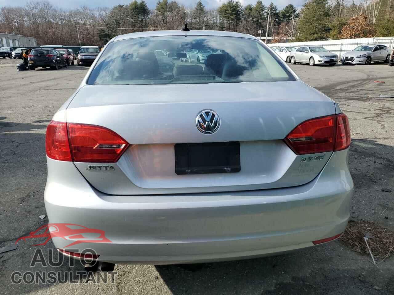 VOLKSWAGEN JETTA 2012 - 3VWDP7AJ5CM312973