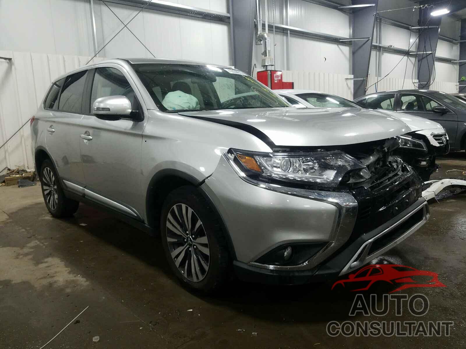 MITSUBISHI OUTLANDER 2019 - JA4AZ3A32KZ044496