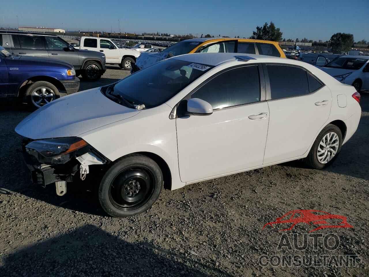 TOYOTA COROLLA 2017 - 5YFBURHE8HP647040