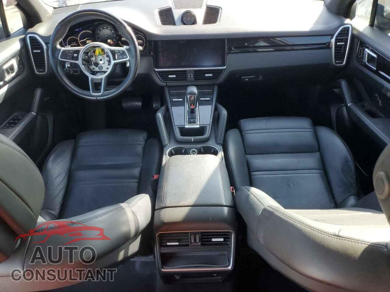 PORSCHE CAYENNE 2019 - WP1AA2AY6KDA06946