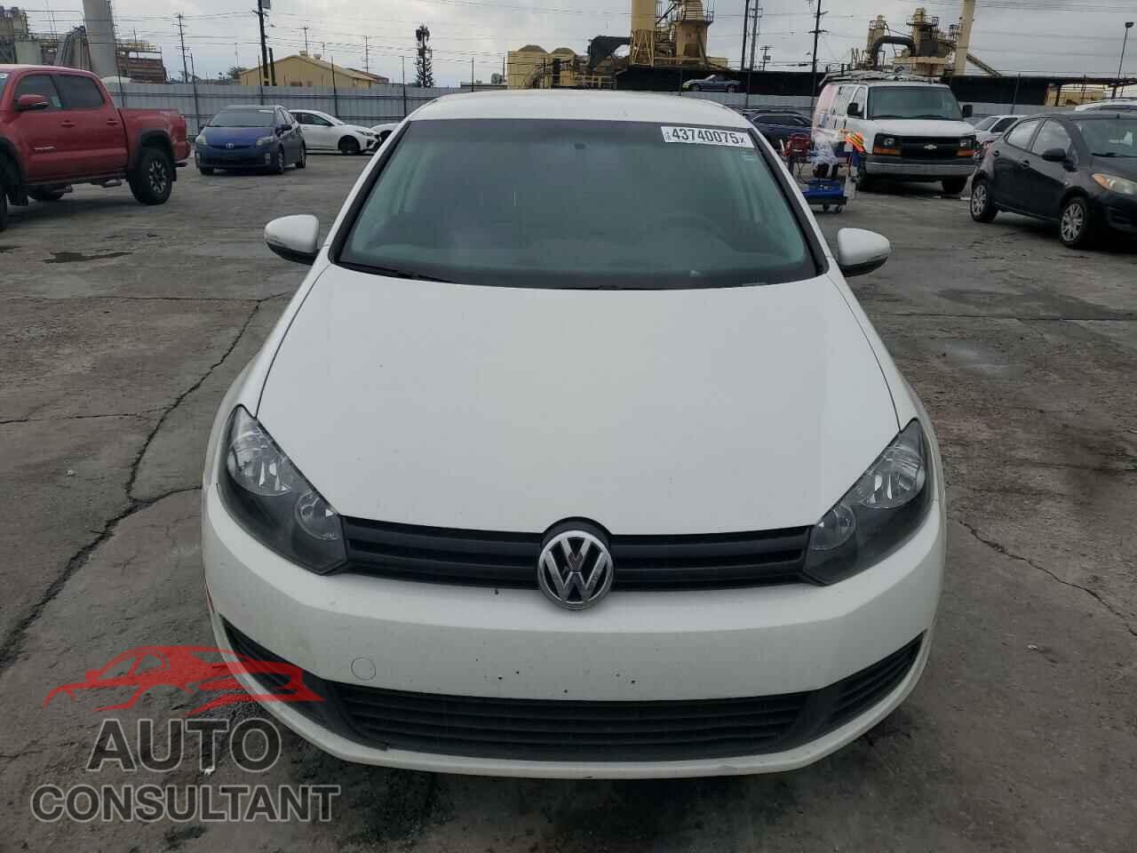 VOLKSWAGEN GOLF 2014 - WVWDB7AJ9EW001096