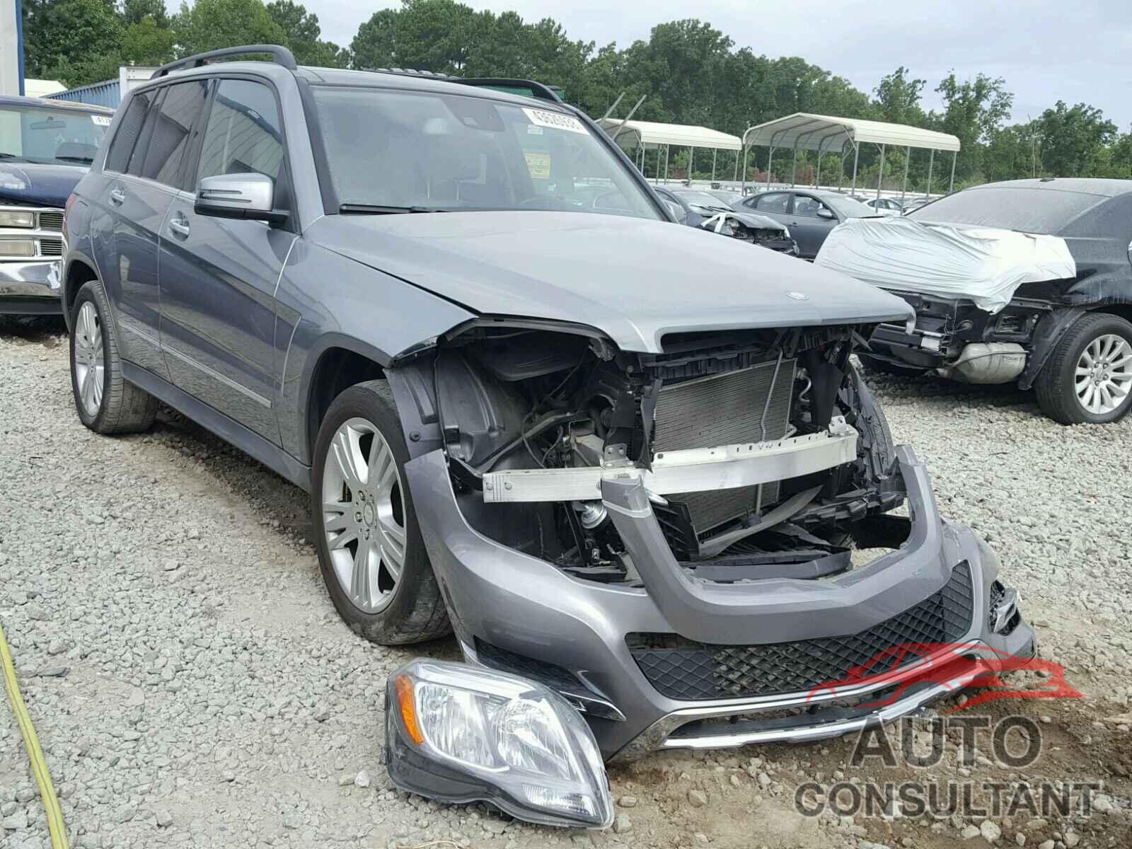 MERCEDES-BENZ GLK 350 2015 - WDCGG5HB1FG393644