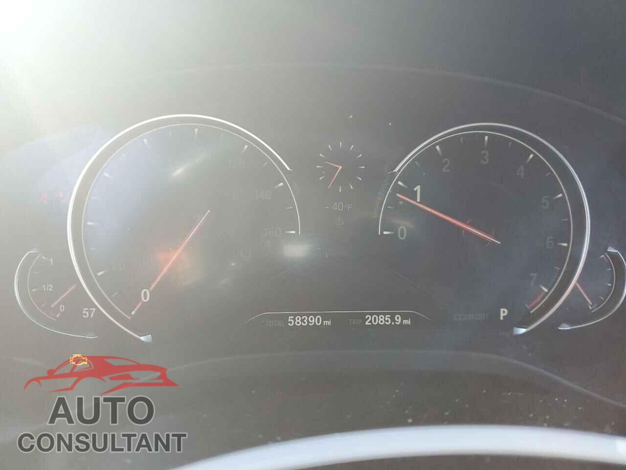 BMW X3 2018 - 5UXTR9C52JLD70477