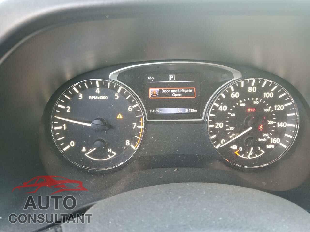 NISSAN PATHFINDER 2017 - 5N1DR2MN7HC682812