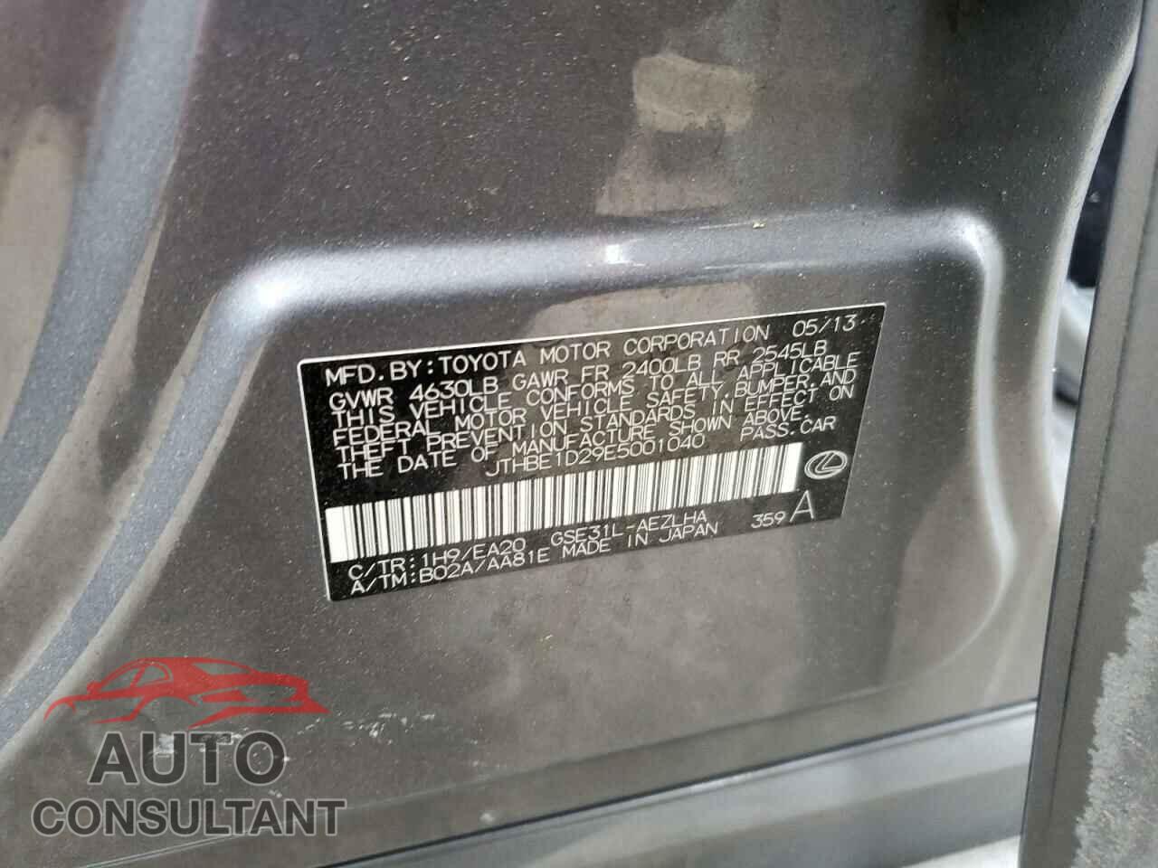 LEXUS IS 2014 - JTHBE1D29E5001040