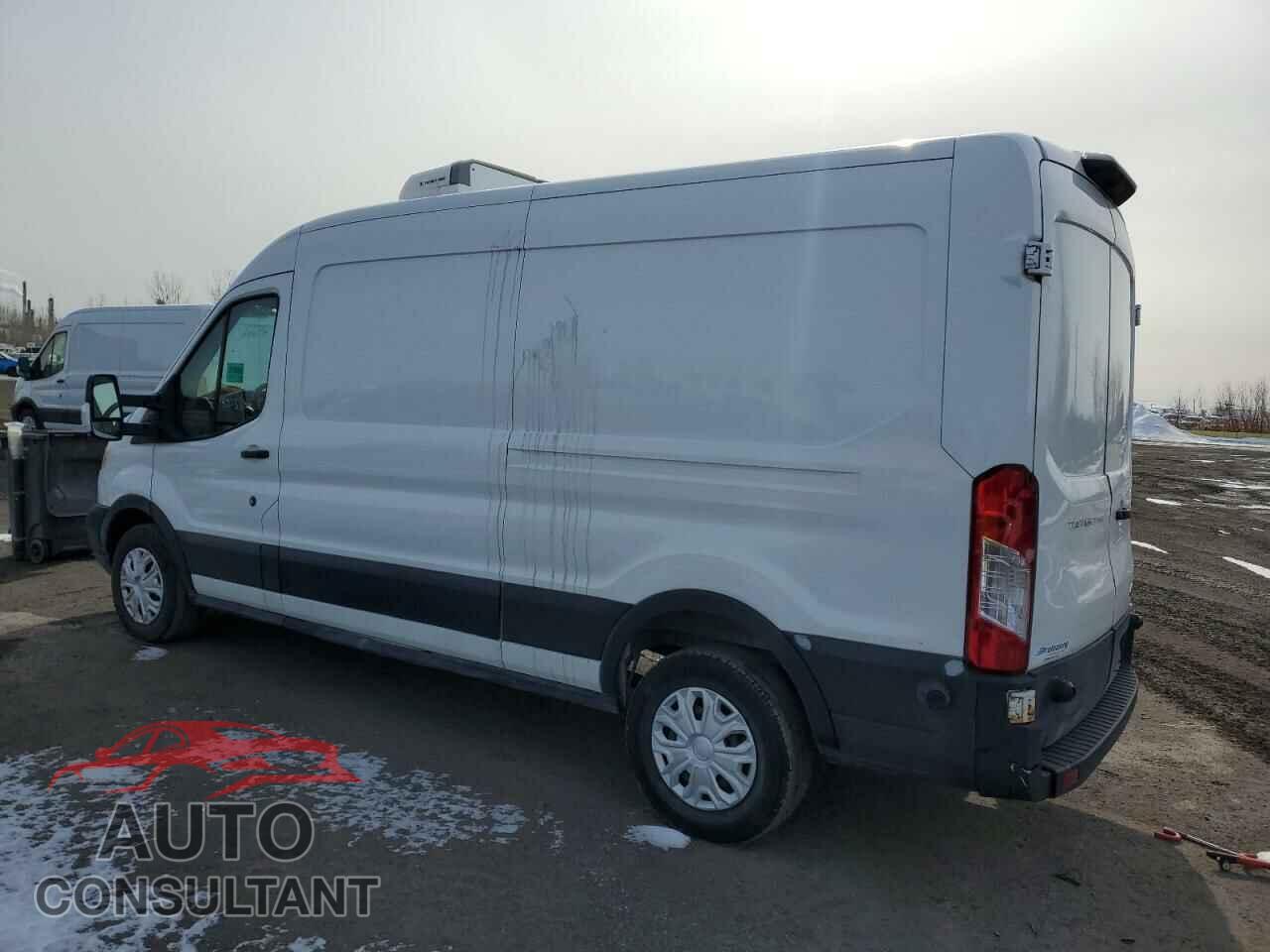 FORD TRANSIT 2018 - 1FTYR2CM6JKB38960