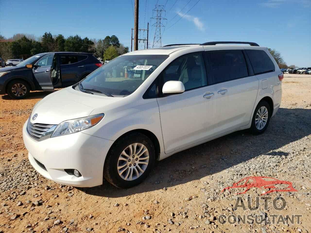 TOYOTA SIENNA 2017 - 5TDYZ3DC0HS772232