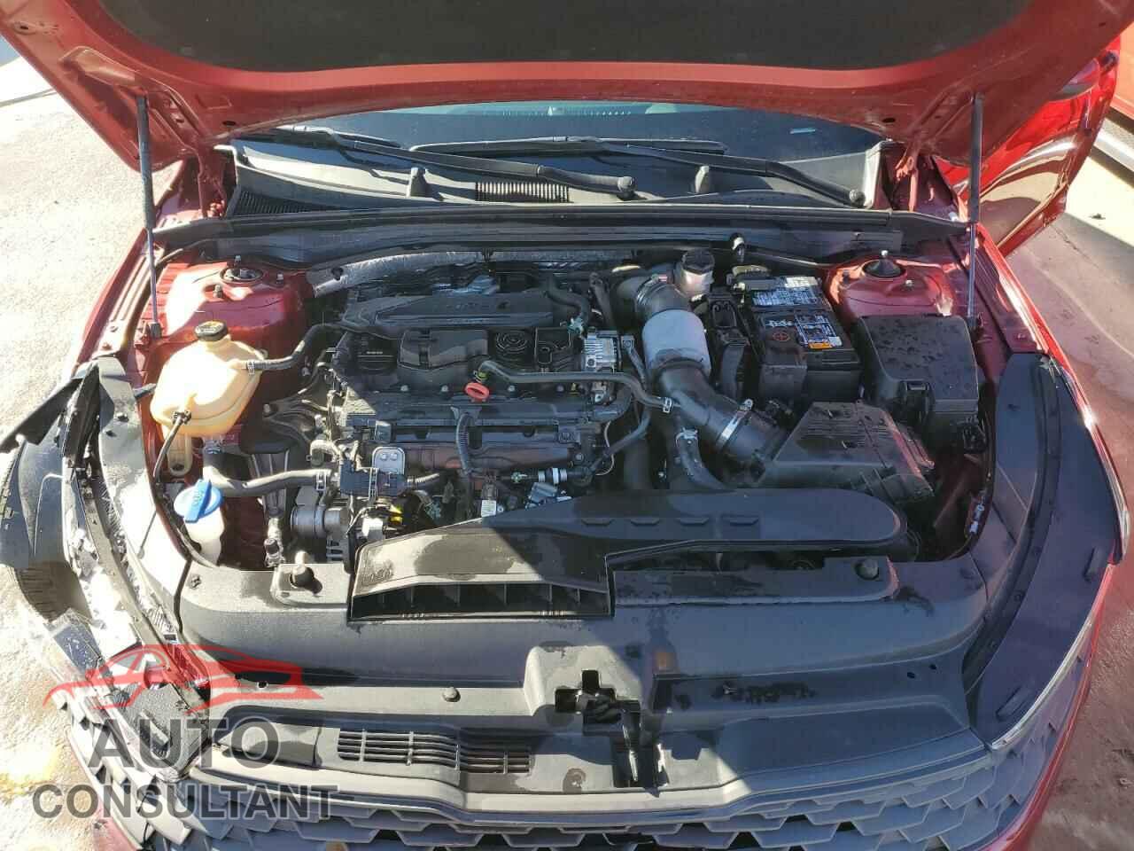 KIA K5 2023 - 5XXG14J22PG196275